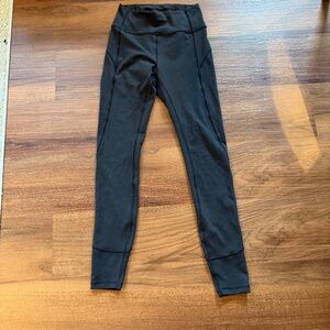 Lululemon black leggings